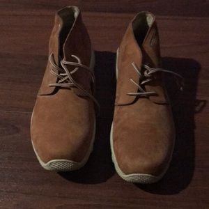 Men Gently used Marc Ecko suede Boots